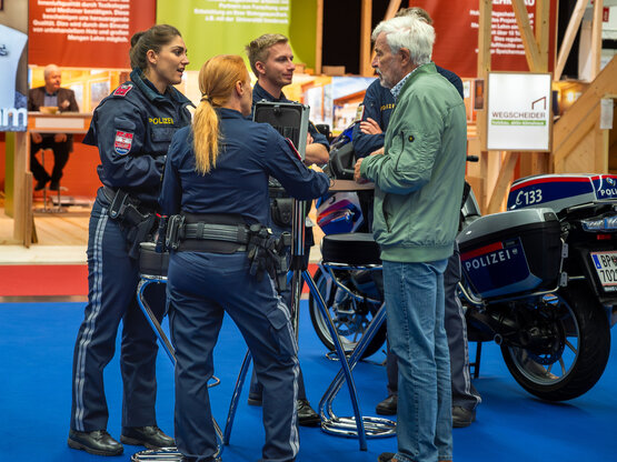 Tiroler Polizei auf der Innsbrucker Herbstmesse | © Congress Messe Innsbruck Tiroler Polizei auf der Innsbrucker Herbstmesse | © Congress Messe Innsbruck