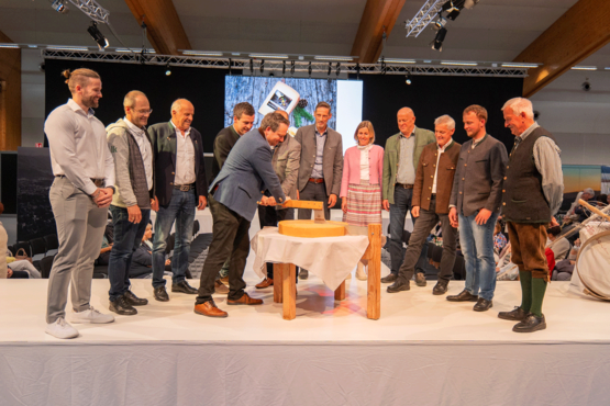 Innsbrucker Herbstmesse 2026 - Almkäseanschnitt | © Congress Messe Innsbruck